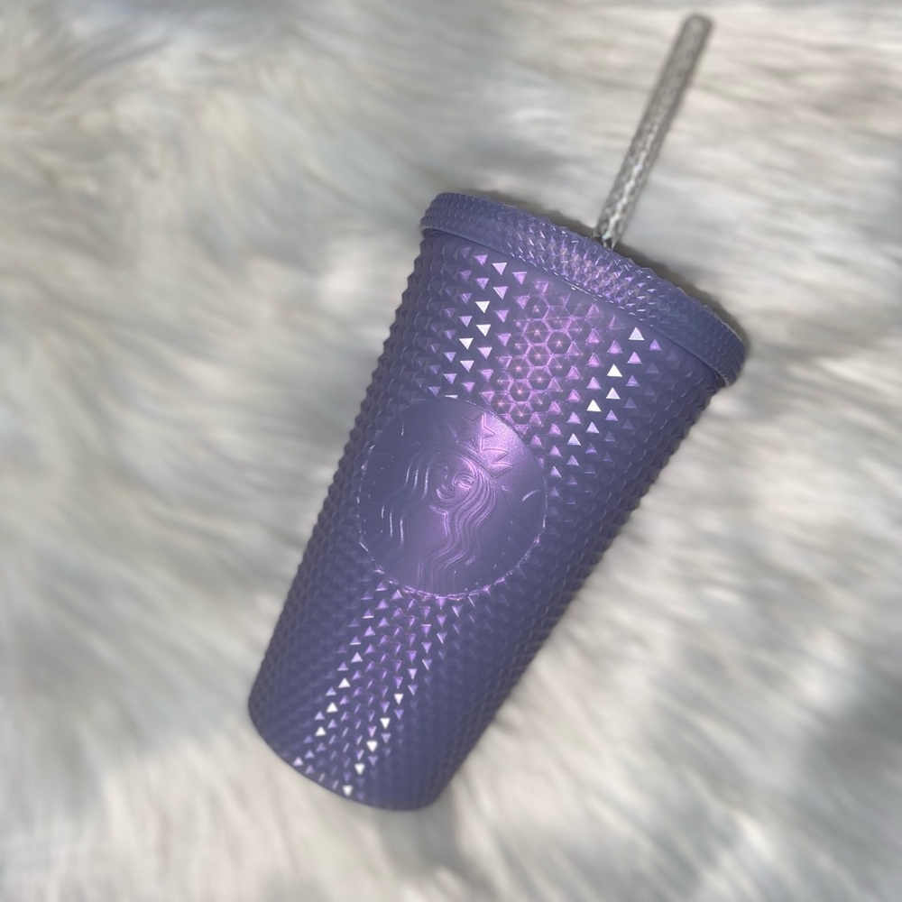 💎NEW💎 Starbucks 2021 Iridescent Icy White Lilac Studded Grande Tumbler